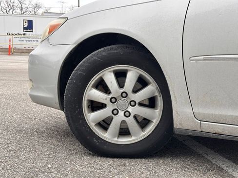 Used 2003 Toyota Camry LE image 8