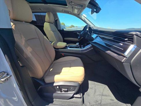 New 2025 Audi Q8 Premium Plus image 11