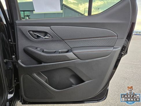 Used 2024 Chevrolet Traverse RS image 55