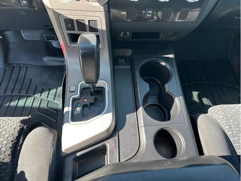 Used 2010 Toyota Tundra w/ TRD Off-Road Package image 17