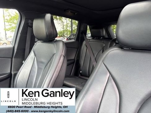 Used 2020 Lincoln Nautilus Reserve FWD image 20