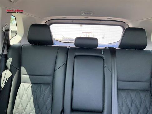 New 2026 Nissan Rogue Platinum AWD/4WD image 25