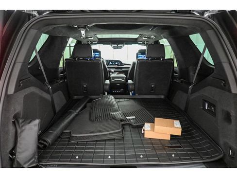 Used 2022 Cadillac Escalade Sport Platinum w/ Heavy-Duty Trailer Package image 60