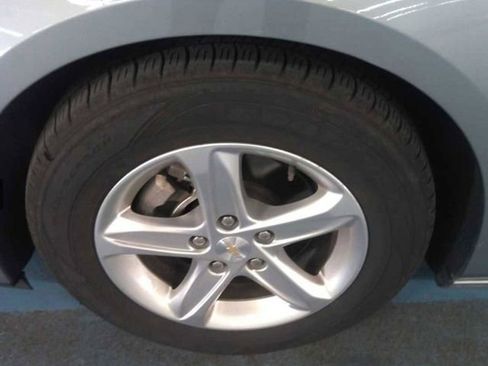 Used 2023 Chevrolet Malibu LT image 25