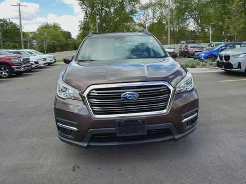 Used 2020 Subaru Ascent Premium w/ Convenience Package AWD/4WD image 3