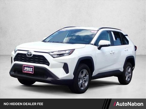 Certified 2025 Toyota RAV4 XLE AWD/4WD image 1