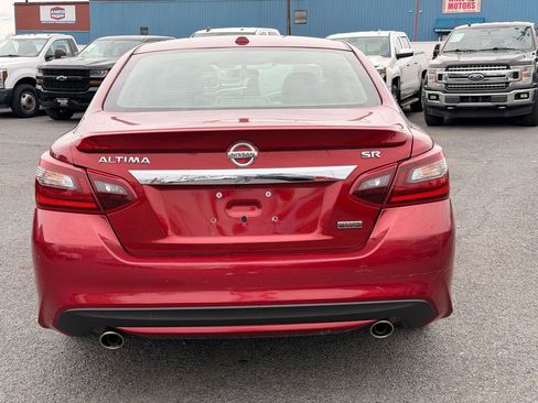 Used 2018 Nissan Altima 2.5 SR w/ SR Special Edition FWD image 6