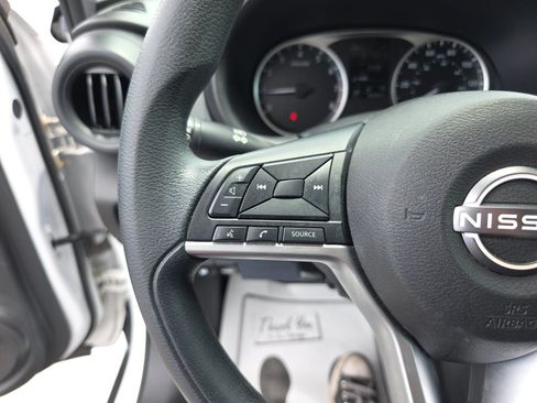 Used 2022 Nissan Kicks S w/ Interior Electronics Package FWD image 14