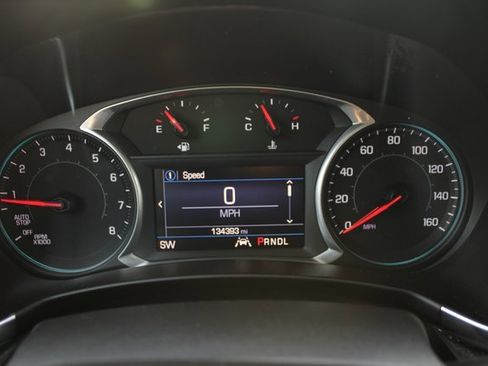 Used 2021 Chevrolet Equinox LT w/ Driver Convenience Package image 23