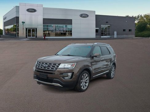 Used 2016 Ford Explorer Limited image 5