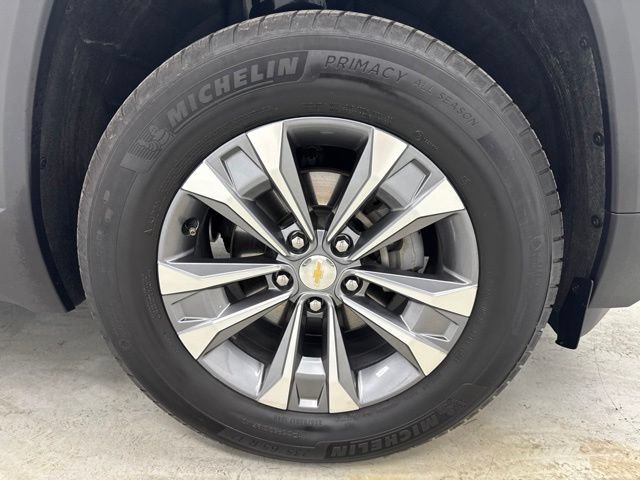 Used 2025 Chevrolet Equinox LT w/ Convenience Package II AWD/4WD image 32