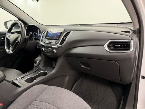 Used 2022 Chevrolet Equinox LT image 23