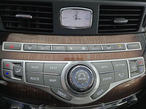 Used 2012 INFINITI M37 x w/ Deluxe Touring Pkg AWD/4WD image 26