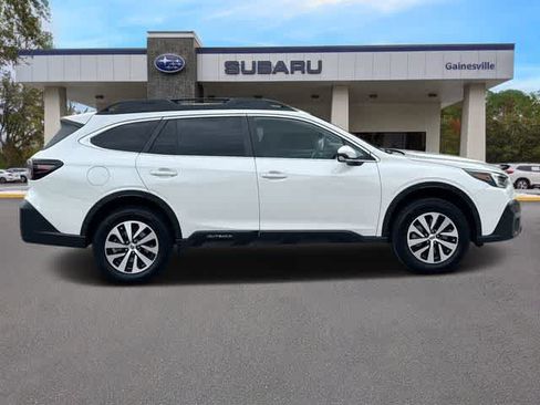 Used 2021 Subaru Outback Premium AWD/4WD image 7