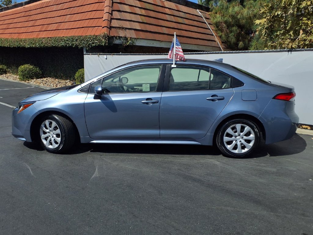 Certified 2023 Toyota Corolla LE w/ Carpet Mat Package (TMS) FWD image 4