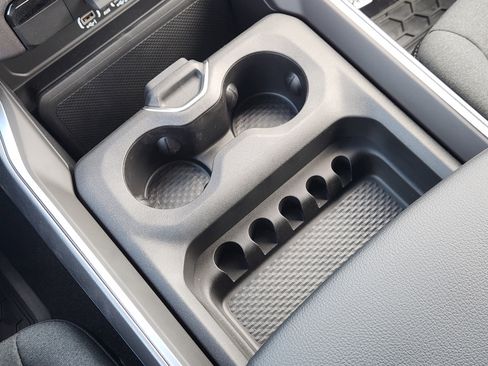 New 2026 RAM 1500 Express image 16