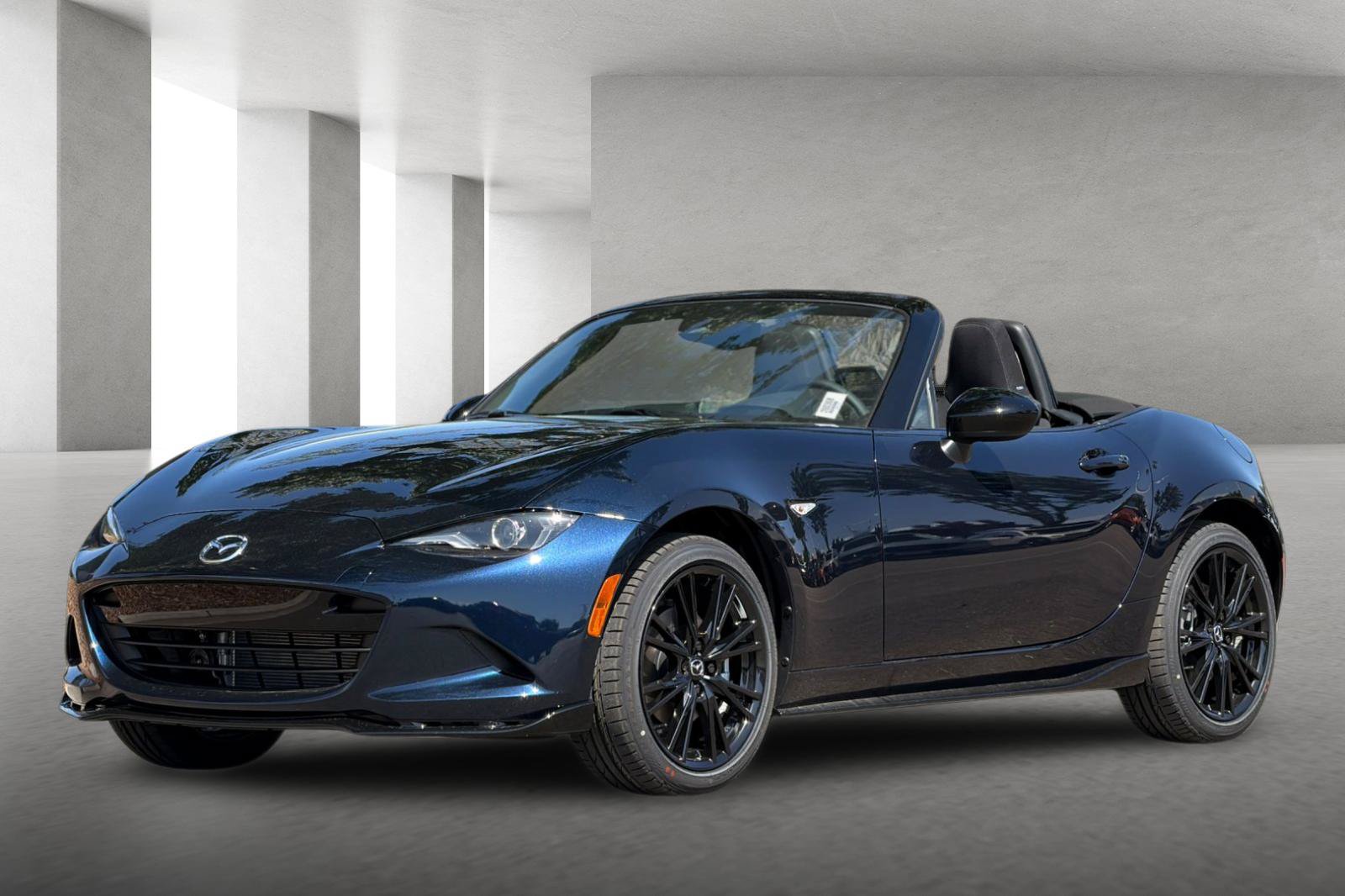 New 2026 MAZDA MX-5 Miata Club w/ Appearance Package RWD image 7