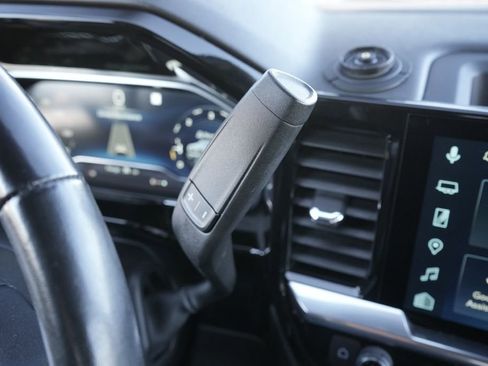 Used 2022 Chevrolet Silverado 1500 LT image 31