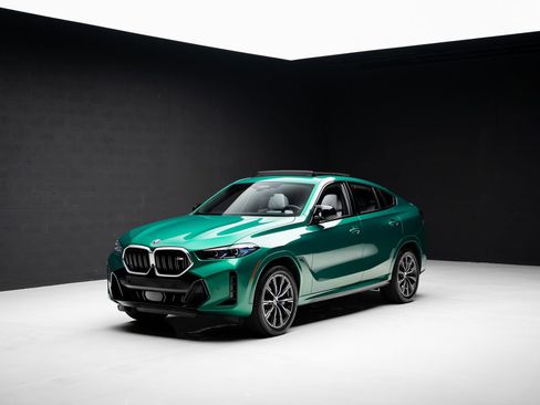 Used 2025 BMW X6 M60i image 4