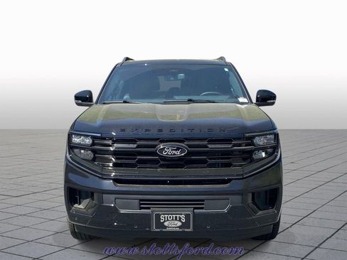 New 2026 Ford Expedition Platinum AWD/4WD image 2