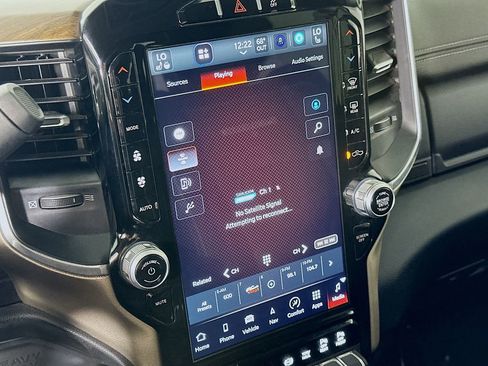 Used 2024 RAM 2500 Laramie image 30