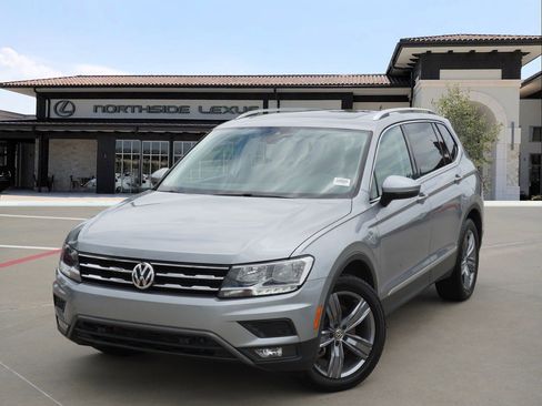 Used 2021 Volkswagen Tiguan SEL w/ 3-Row Tiguan MDO Package FWD image 1