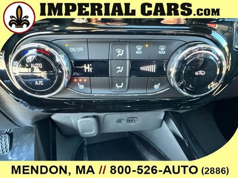 New 2026 Chevrolet Trax RS w/ Sunroof Package image 29