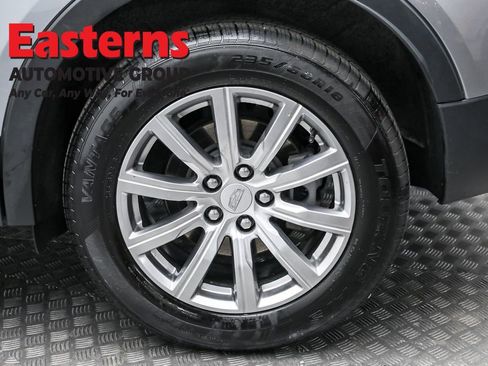 Used 2023 Cadillac XT4 Premium Luxury image 8