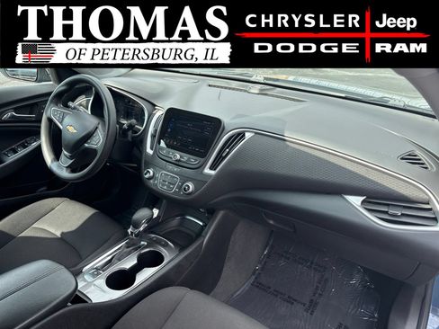 Used 2024 Chevrolet Malibu LT FWD image 27