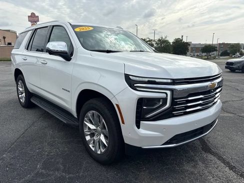 Used 2025 Chevrolet Tahoe Premier w/ Sun And Tow Package RWD image 2