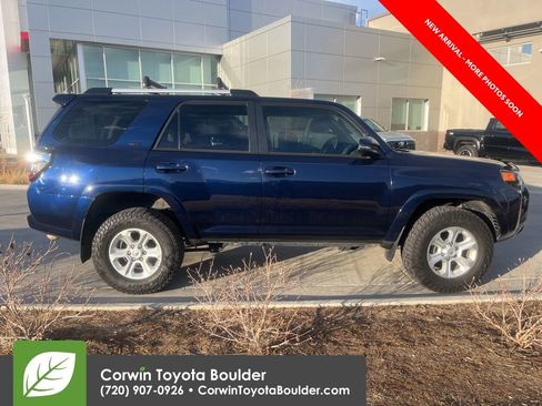 Used 2023 Toyota 4Runner SR5 Premium image 8
