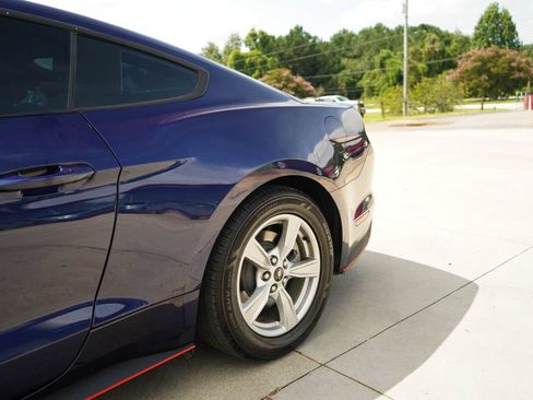 Used 2020 Ford Mustang Coupe RWD image 20