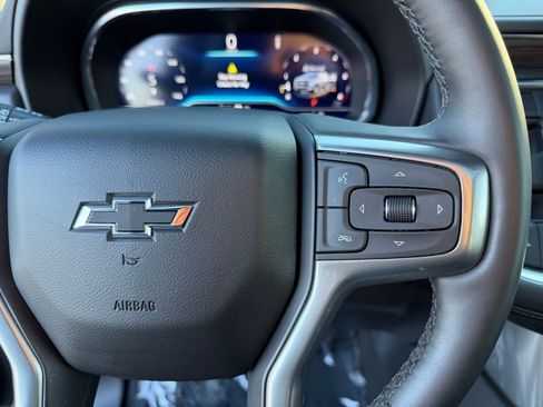 Used 2023 Chevrolet Tahoe Z71 w/ Z71 Off-Road Package image 19