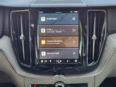 Certified 2025 Volvo XC60 T8 Ultra w/ Protection Package Premier image 19