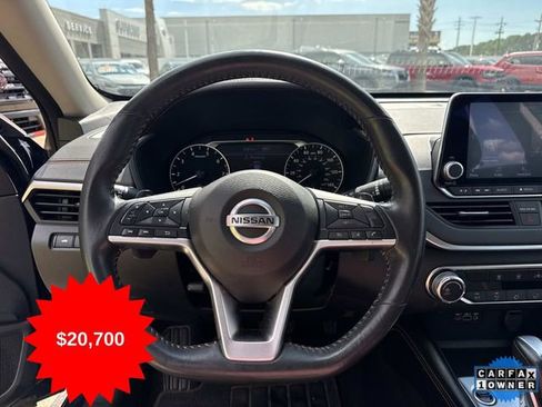 Used 2022 Nissan Altima 2.5 SR image 14