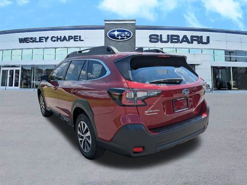 Certified 2025 Subaru Outback Premium image 6