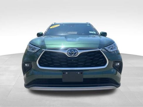 Used 2023 Toyota Highlander Platinum AWD/4WD image 8