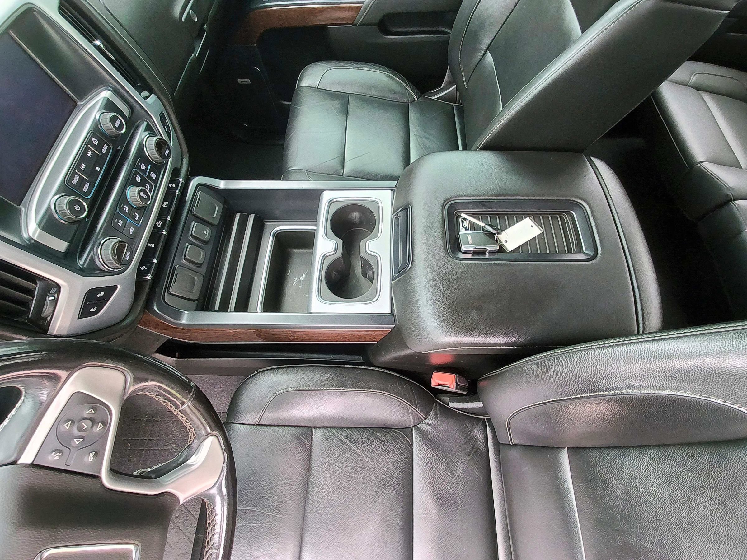 Used 2019 GMC Sierra 2500 SLT AWD/4WD image 9