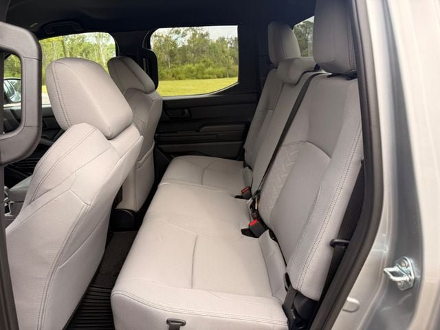 Used 2026 Toyota Tacoma SR5 AWD/4WD image 12