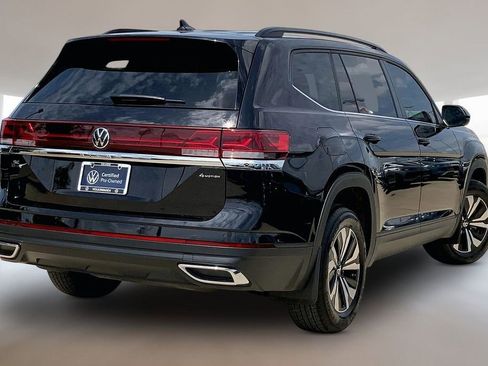 Certified 2026 Volkswagen Atlas SE AWD/4WD image 2