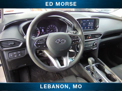 Used 2019 Hyundai Santa Fe SE image 20