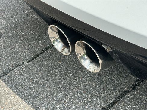 Used 2015 Jaguar F-TYPE S RWD image 14