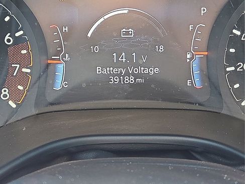 Used 2022 Jeep Compass Latitude w/ Sun and Sound Group image 26