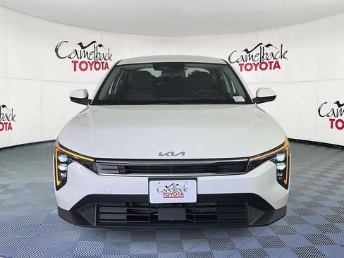 Used 2025 Kia K4 FWD image 2