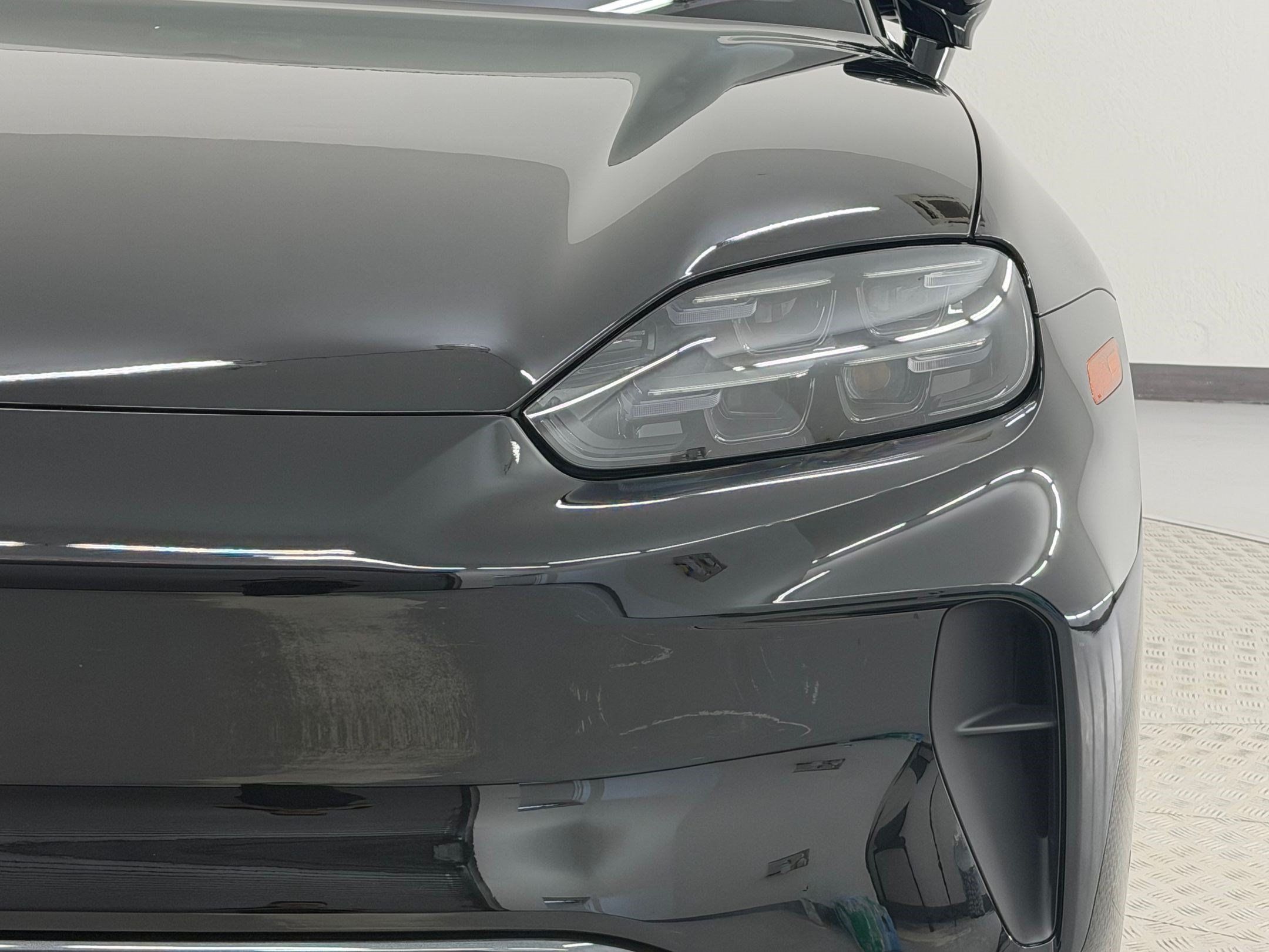 New 2026 Porsche Cayenne Electric AWD/4WD image 12