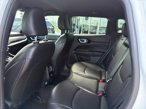 Used 2026 Jeep Compass Limited AWD/4WD image 27