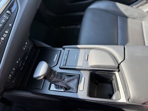 Used 2019 Lexus ES 350 FWD image 16