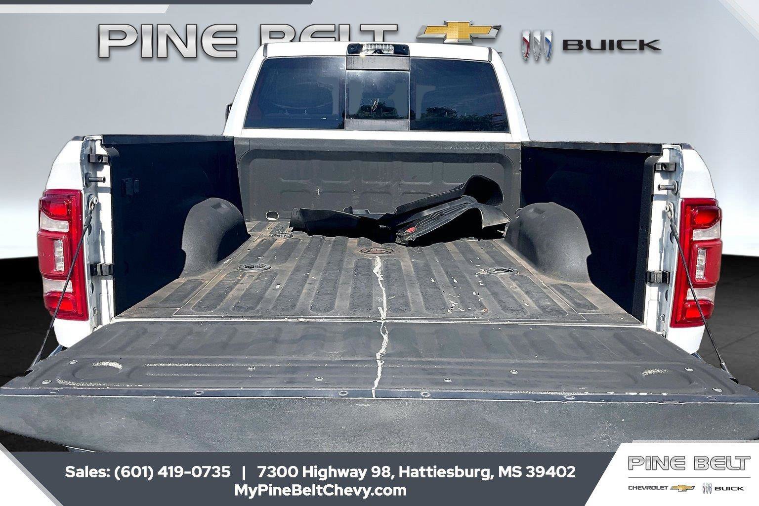 Used 2023 RAM 2500 Tradesman w/ Safety Group AWD/4WD image 5