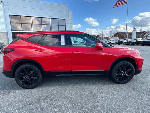 Used 2020 Chevrolet Blazer RS image 2