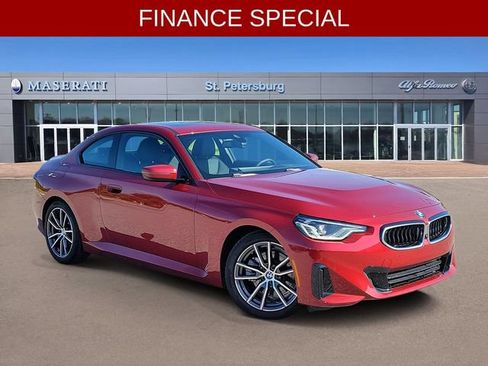 Used 2025 BMW 230i Coupe RWD image 1